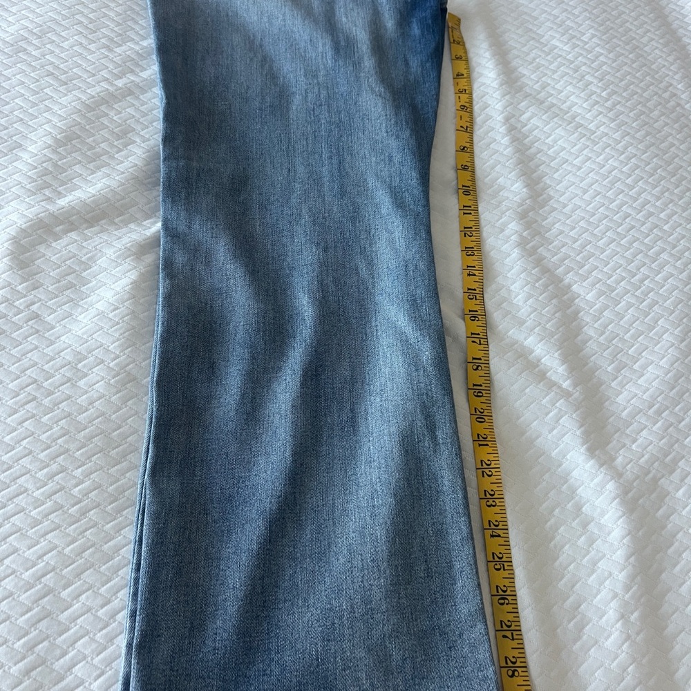 Judy Blue Light Wash Straight Fit Jeans - Picture 10 of 13